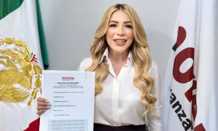 VERÓNICA AVILÉS ROCHÍN SE REGISTRA PARA BUSCAR LA COORDINACIÓN MUNICIPAL DE MORENA EN BADIRAGUATO