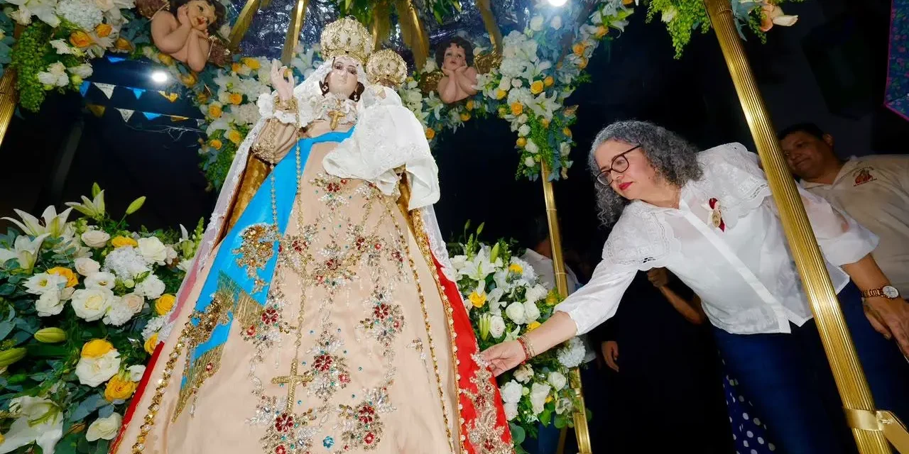 ASISTE GOBERNADORA GRACIELA DOMÍNGUEZ A FIESTAS PATRONALES DE ROSARIO