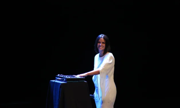 DESPUÉS DE TRIUNFAR EN EL FESTIVAL CERVANTINO LINA CONQUISTA SINALOA CON “FADO CAMÕES”