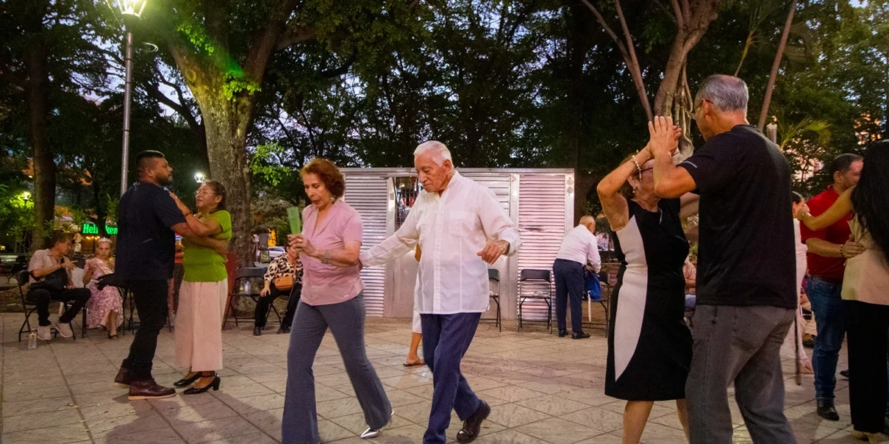 CON ELEGANCIA Y RITMO, EL DANZÓN CONQUISTA A CULIACÁN