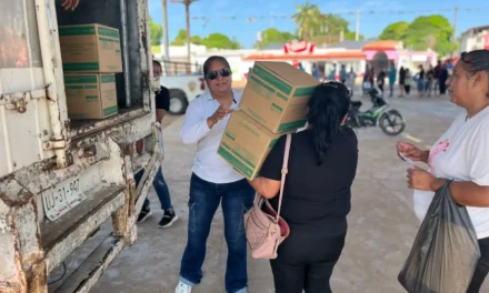 DIF SINALOA LLEVA 600 CANASTAS ALIMENTICIAS A PESCADORES DE LOS CAMPOS PESQUEROS LAS ARENITAS Y EL CUERVO