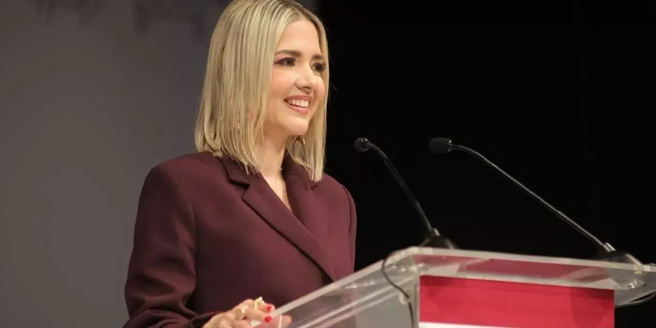“MAZATLÁN ES PRIMERO”: ESTRELLA PALACIOS RINDE SU SEGUNDO INFORME DE GOBIERNO Y LLAMA A LA UNIDAD