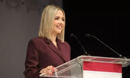 “MAZATLÁN ES PRIMERO”: ESTRELLA PALACIOS RINDE SU SEGUNDO INFORME DE GOBIERNO Y LLAMA A LA UNIDAD