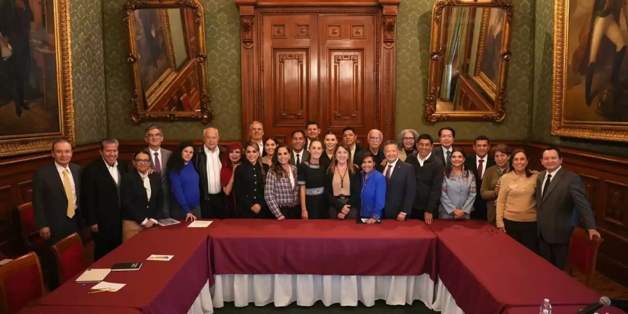 GOBERNADORA GRACIELA DOMÍNGUEZ ASISTIÓ A REUNIÓN SOBRE IMSS BIENESTAR CON LA PRESIDENTA CLAUDIA SHEINBAUM