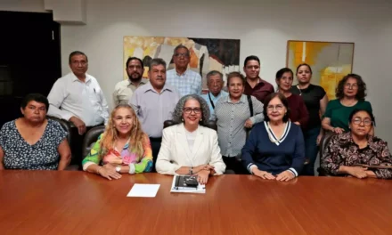 GOBERNADORA GRACIELA DOMÍNGUEZ NAVA SE REUNIÓ CON LA ASOCIACIÓN DE JUBILADOS DE LA UAS