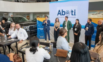 B2B NETWORKING EMPRESARIAL RECIBE A 200 EMPRESARIOS Y EMPRENDEDORES