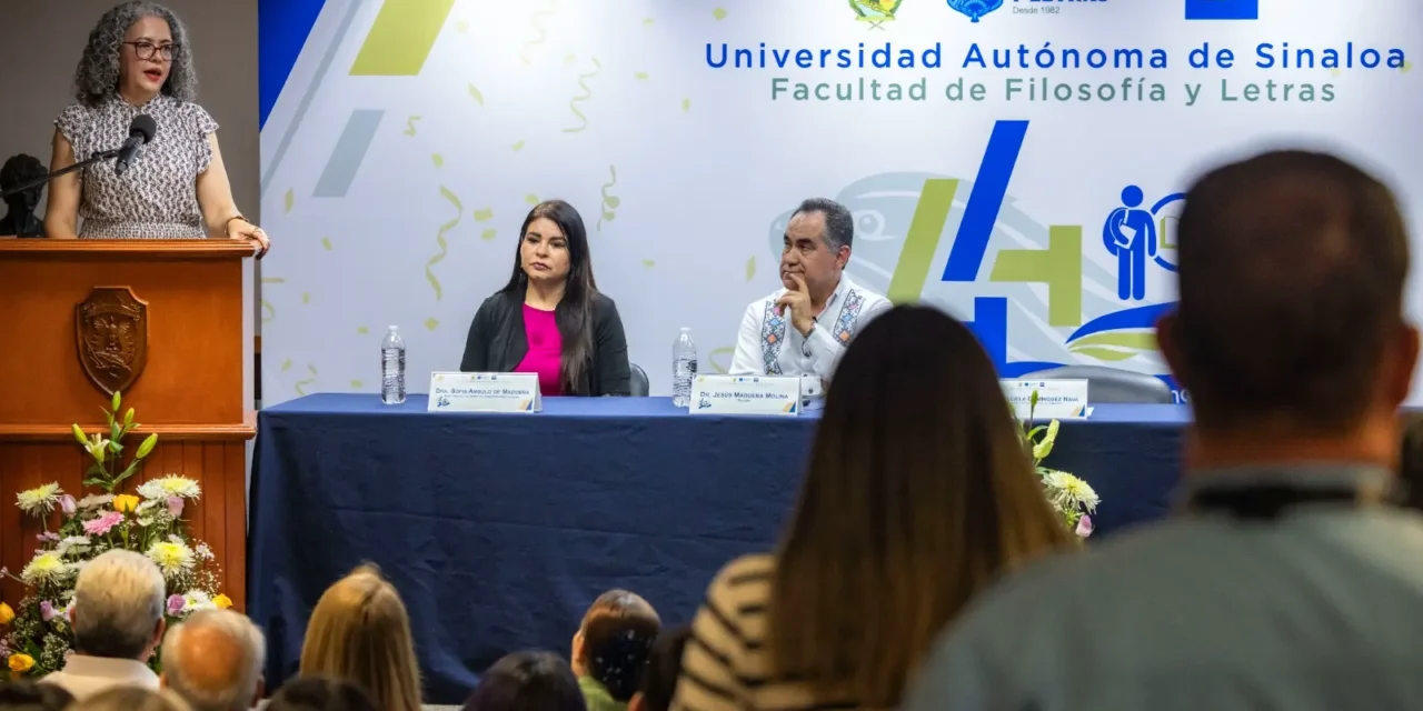 PROFESIONALES DE LA SOCIOLOGÍA Y LAS HUMANIDADES, SON CLAVE PARA APORTAR BUENAS DECISIONES EN LOS GOBIERNOS: GOBERNADORA GRACIELA DOMÍNGUEZ