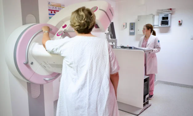 SECRETARÍA DE SALUD INVITA A LAS MUJERES A REALIZARSE ESTUDIOS PARA LA DETECCIÓN OPORTUNA DEL CÁNCER DE MAMA Y CUELLO UTERINO