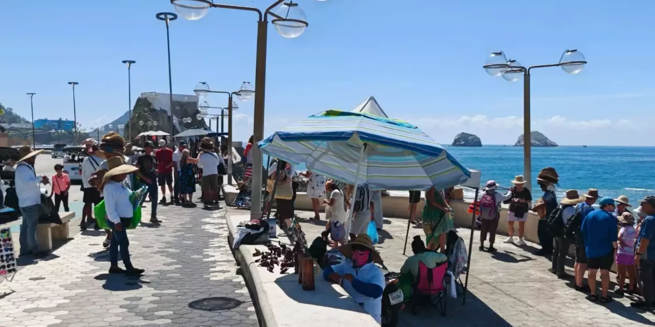 MAZATLÁN RECIBE AL CRUCERO «DISCOVERY PRINCESS», CON MÁS DE 3,600 VISITANTES